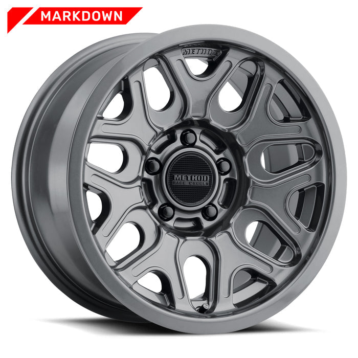 322 - Markdown | Gloss Titanium