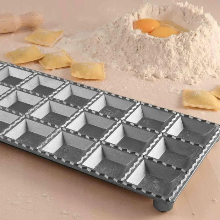 Falcon Square Ravioli Mould with Rolling Pin