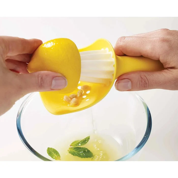 Joseph Joseph Catcher Yellow Citrus Reamer