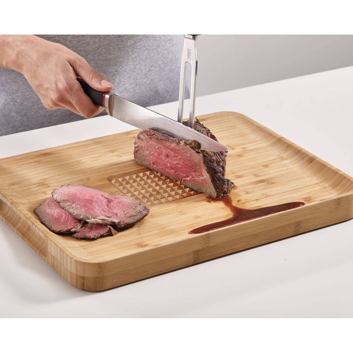 Joseph Joseph Cut&Carve Bamboo Chopping Board